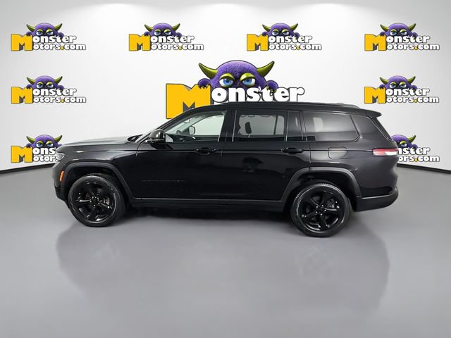 Used 2023 Jeep Grand Cherokee L Limited w/ Black Appearance Package AWD/4WD image 8