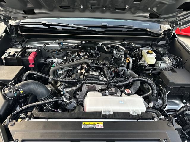 Used 2025 Toyota Tacoma SR5 image 27