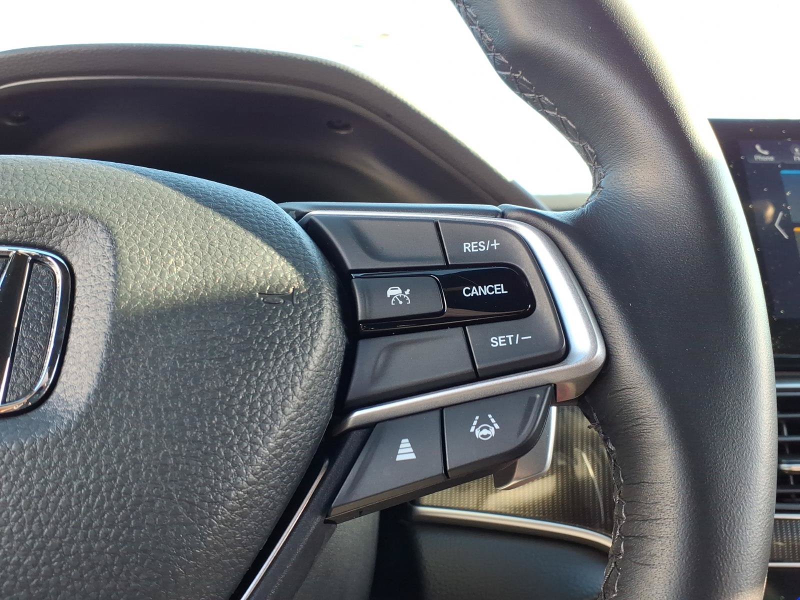 Used 2022 Honda Accord Sport image 25
