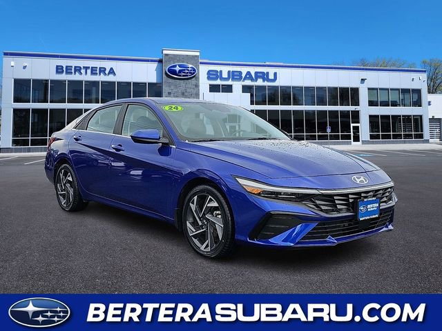 Used 2024 Hyundai Elantra SEL w/ Convenience Package image 1