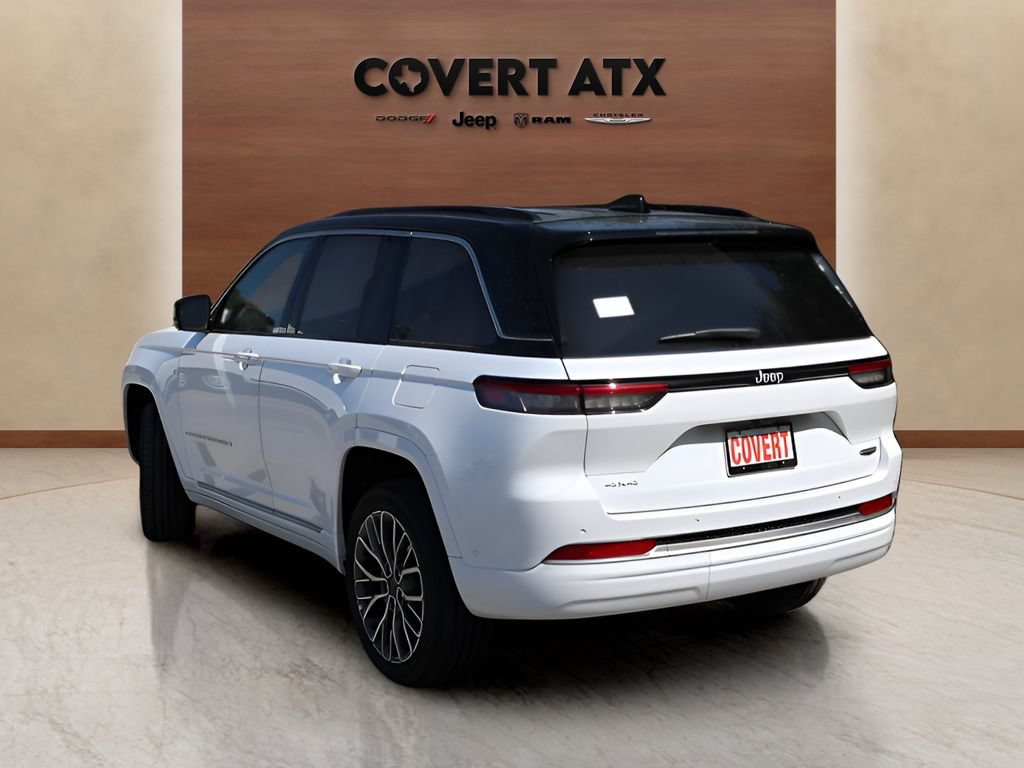 New 2027 Jeep Grand Cherokee Summit w/ Adv Protech Group IV AWD/4WD image 3
