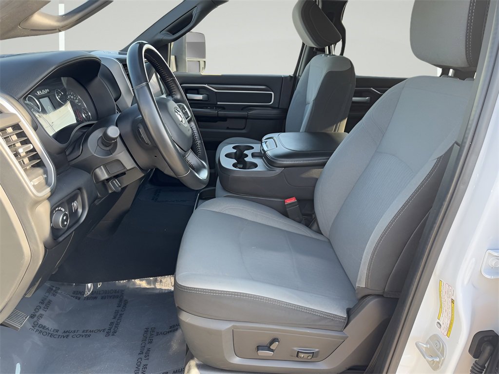 Used 2024 RAM 3500 Big Horn image 10