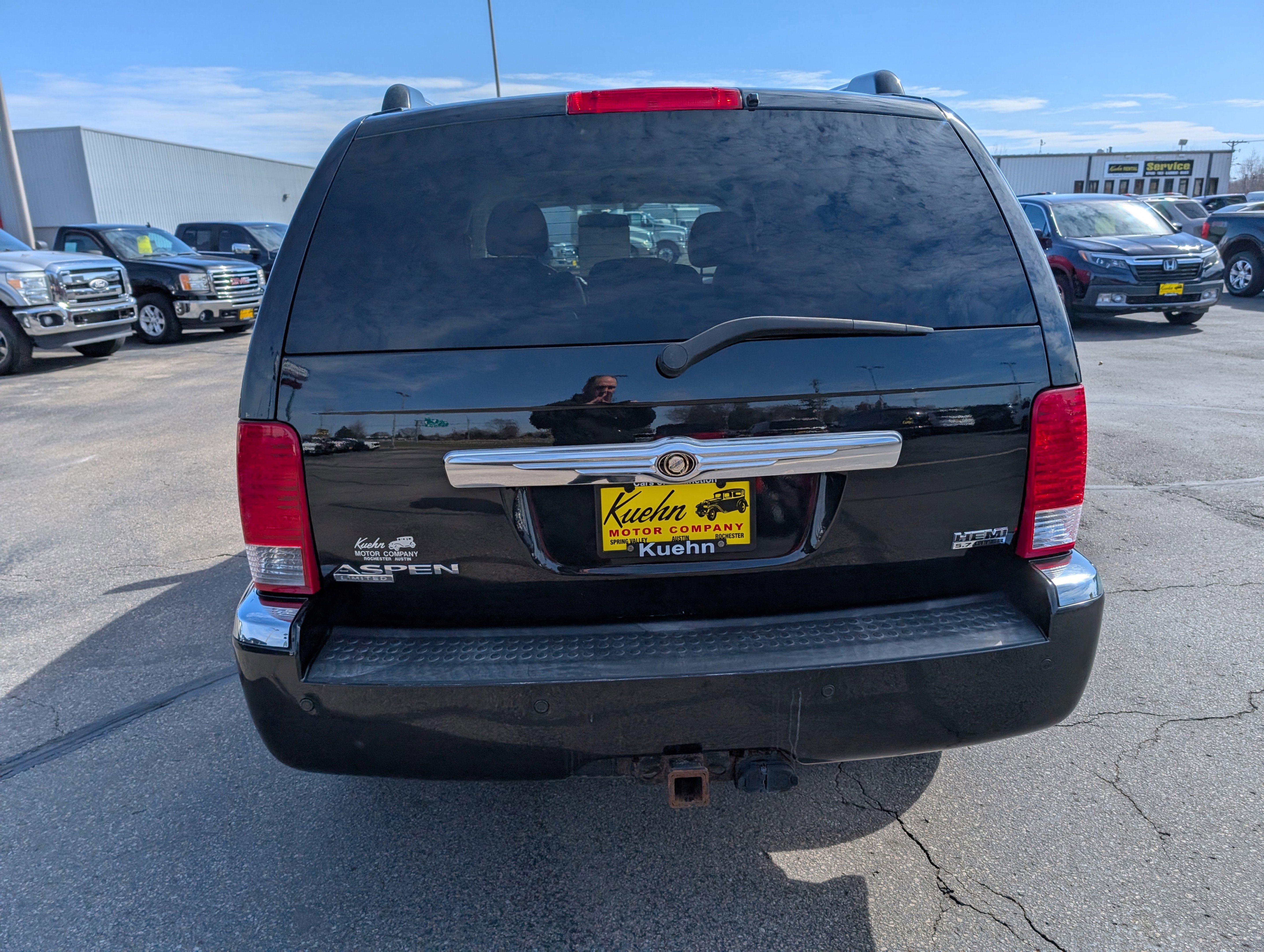 Used 2007 Chrysler Aspen Limited w/ Trailer Tow Group image 7