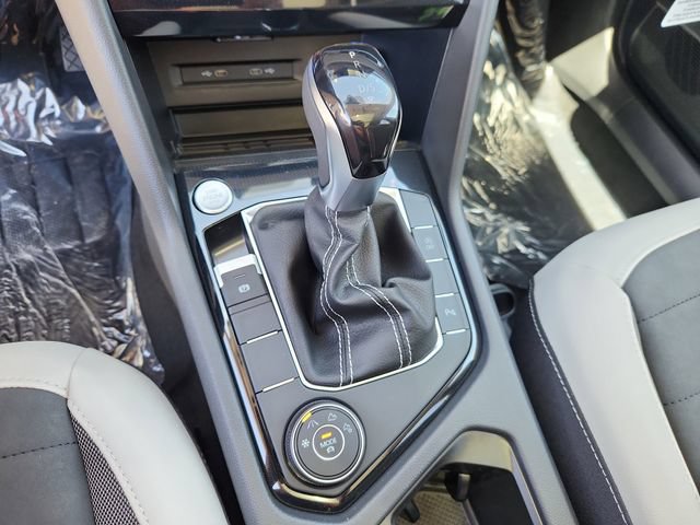 New 2026 Volkswagen Taos SE AWD/4WD image 13