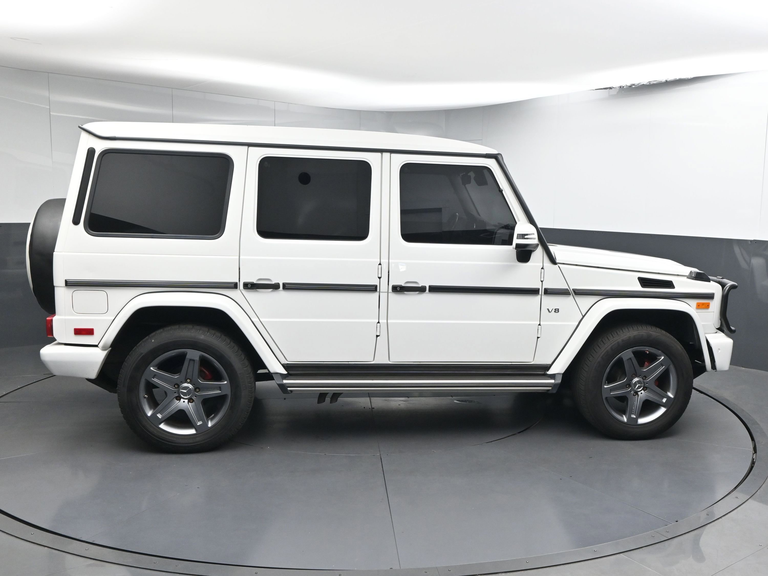 Used 2016 Mercedes-Benz G 550 image 9