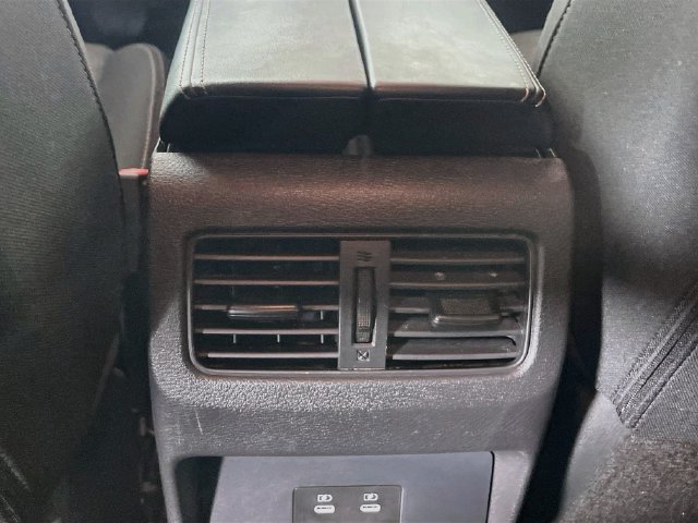 Used 2026 Nissan Rogue SV FWD image 24