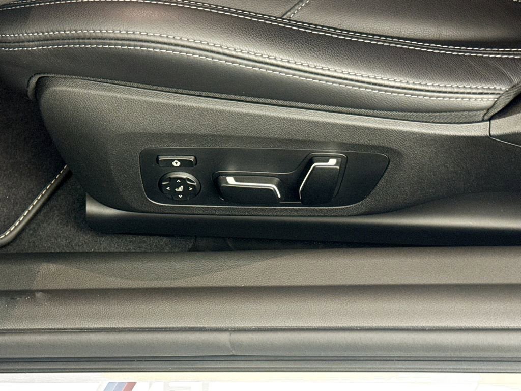 Used 2025 BMW M2 RWD image 21