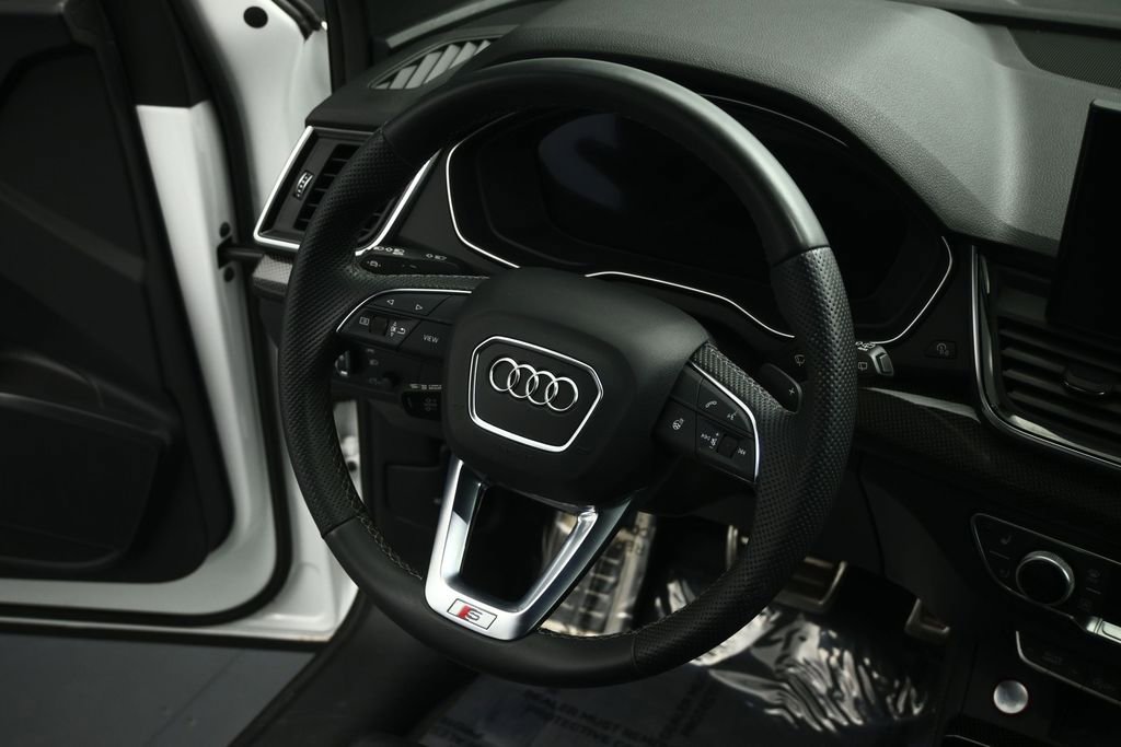 Used 2022 Audi SQ5 Premium Plus w/ Premium Plus Package AWD/4WD image 41
