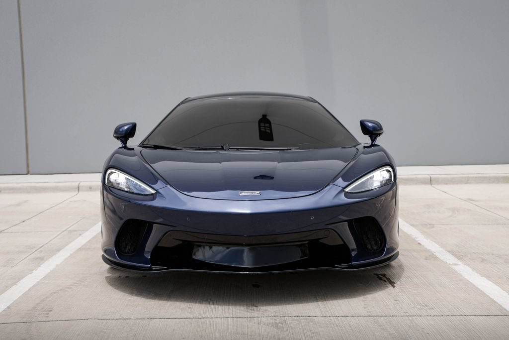 Used 2020 McLaren GT RWD image 3