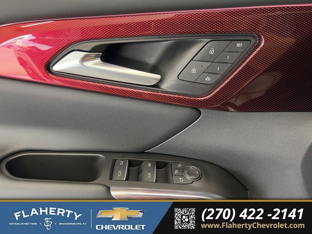 Used 2024 Chevrolet Traverse RS w/ LPO, Floor Liner Package image 23