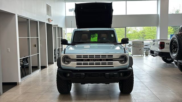 Used 2023 Ford Bronco Heritage Edition AWD/4WD image 2
