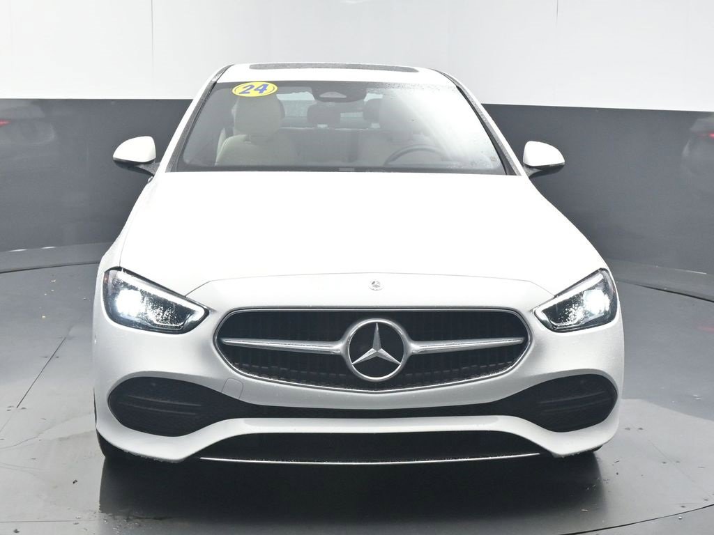 Used 2024 Mercedes-Benz C 300 Sedan image 3