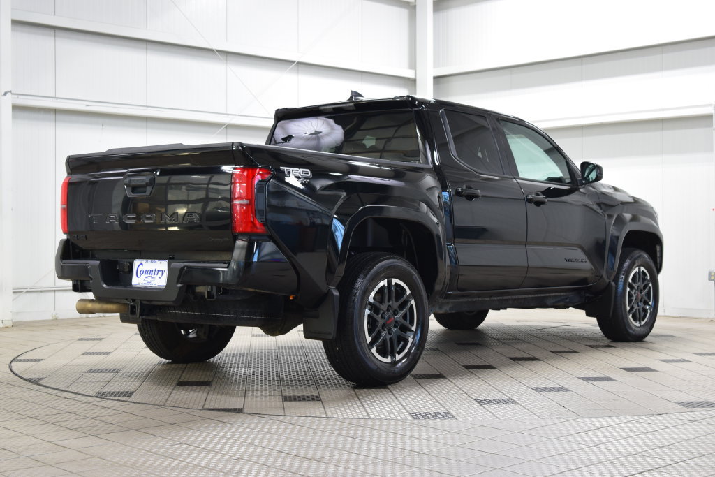 Used 2025 Toyota Tacoma TRD Sport AWD/4WD image 8