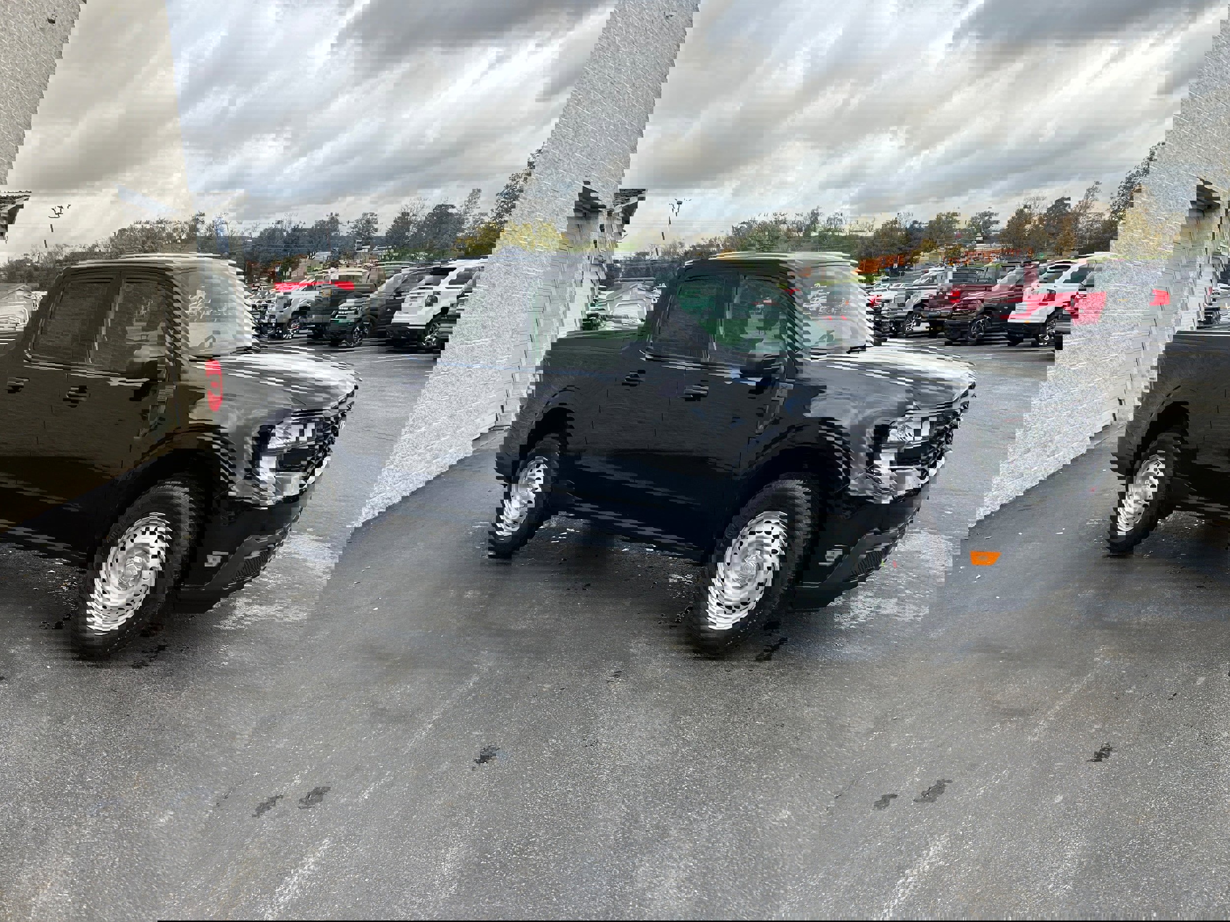 New 2025 Ford Maverick XL w/ Equipment Group 101A image 14