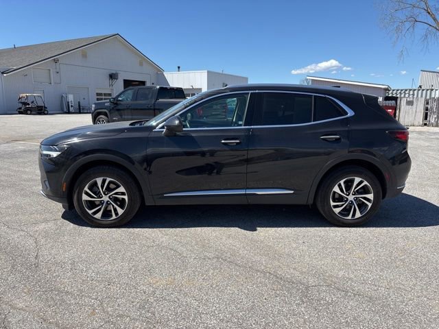 Used 2021 Buick Envision Essence w/ Technology Package I AWD/4WD image 2