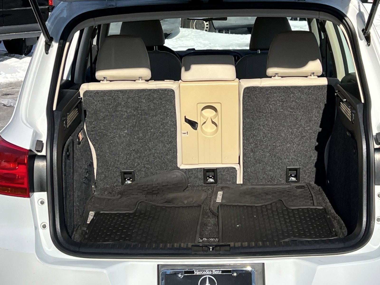 Used 2017 Volkswagen Tiguan S image 22