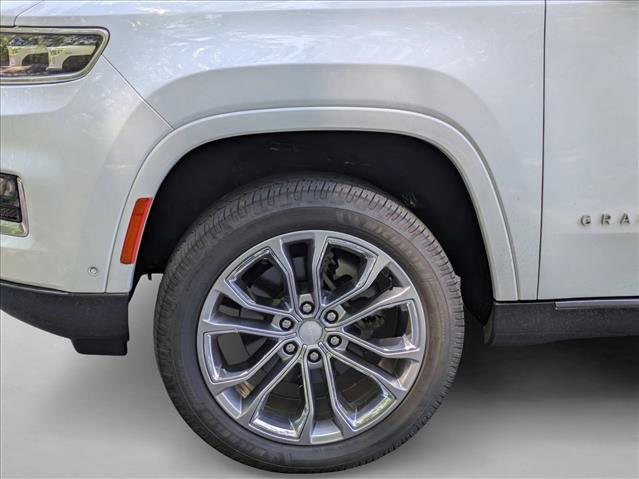 Used 2022 Jeep Grand Wagoneer Series II w/ Premium Group II image 14