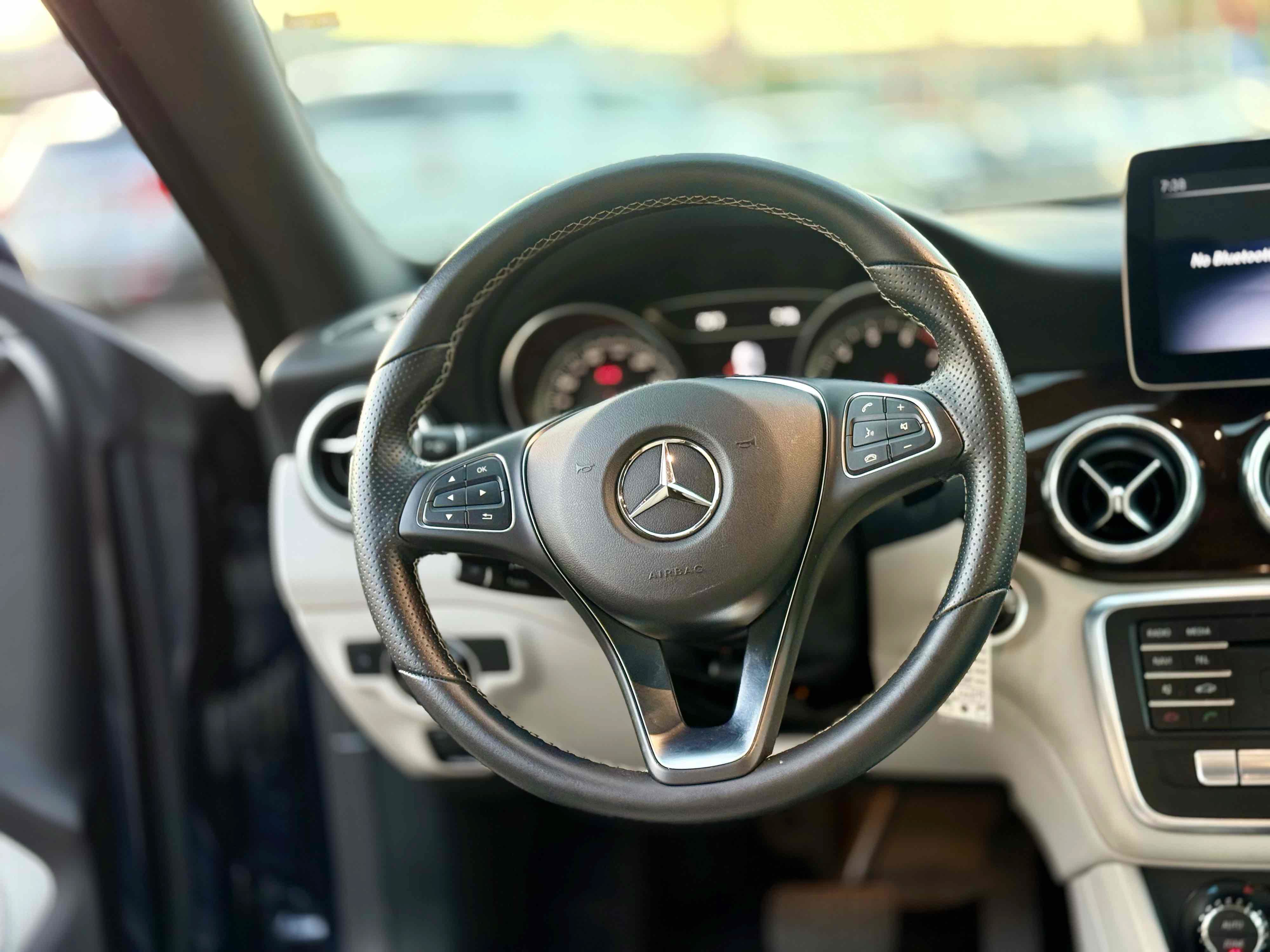 Used 2018 Mercedes-Benz CLA 250 image 21