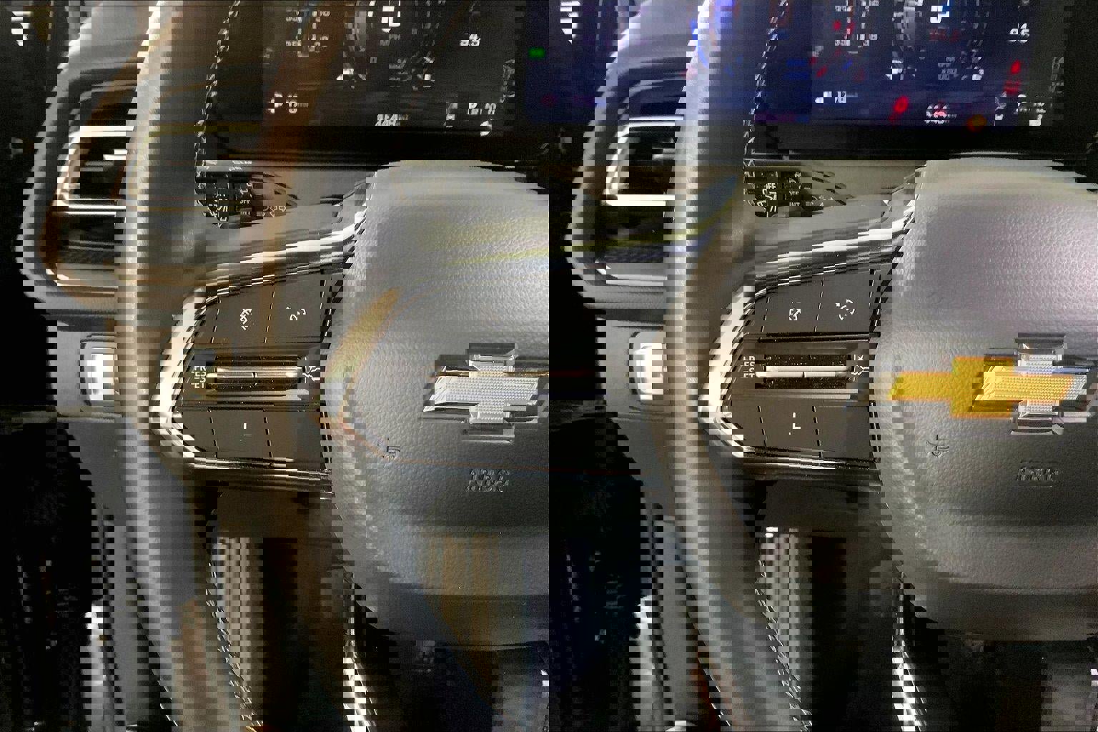 Used 2024 Chevrolet Traverse LT image 18