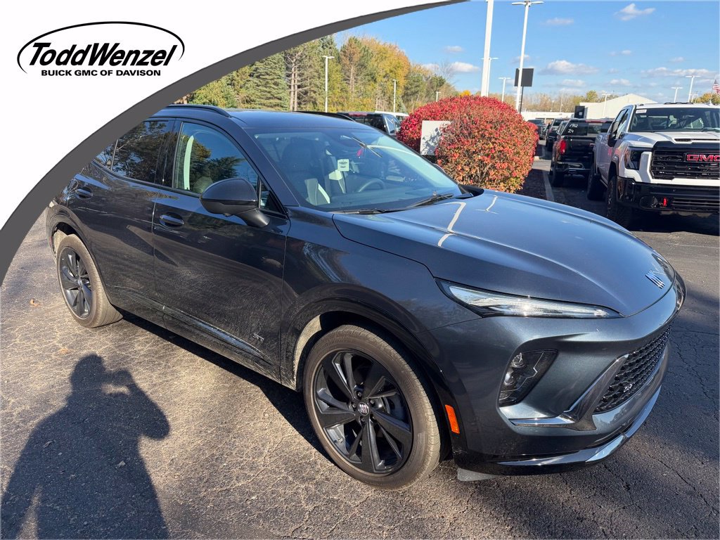 Used 2026 Buick Envision Sport Touring AWD/4WD image 1