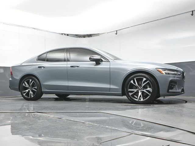 Used 2024 Volvo S60 B5 Core FWD image 30