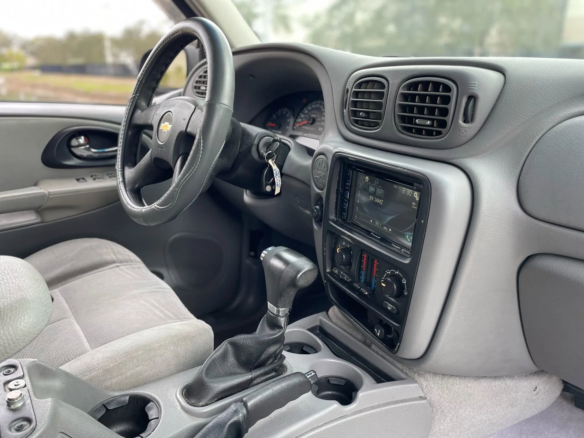 Used 2006 Chevrolet TrailBlazer LS w/ LS Preferred Equipment Group image 22