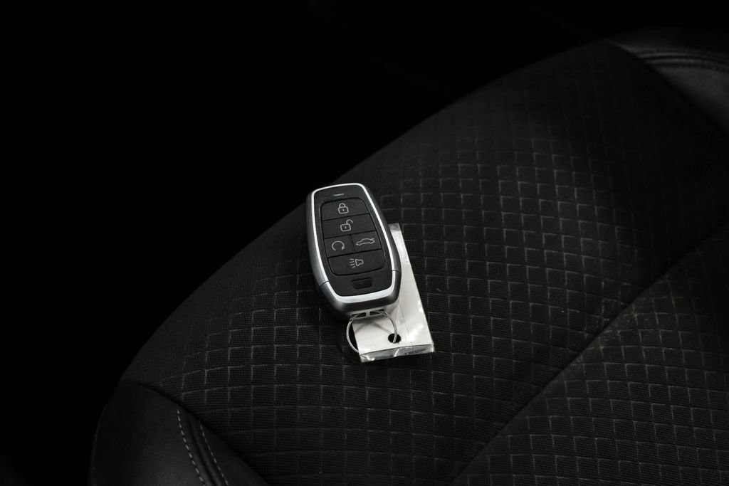 Used 2020 Buick Encore Preferred w/ Safety Package FWD image 59