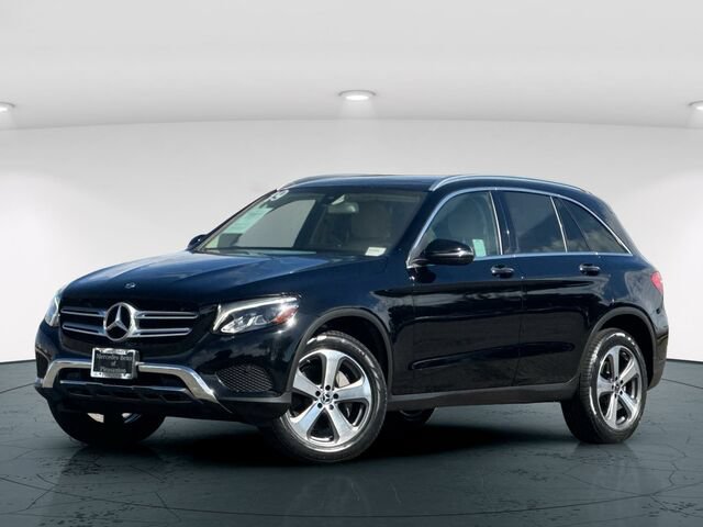 Used 2019 Mercedes-Benz GLC 300 4MATIC image 2