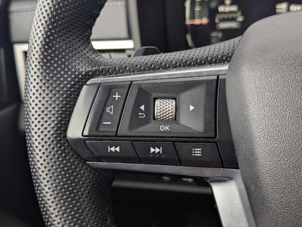 Used 2023 Mitsubishi Outlander 4WD Plug-In Hybrid image 22