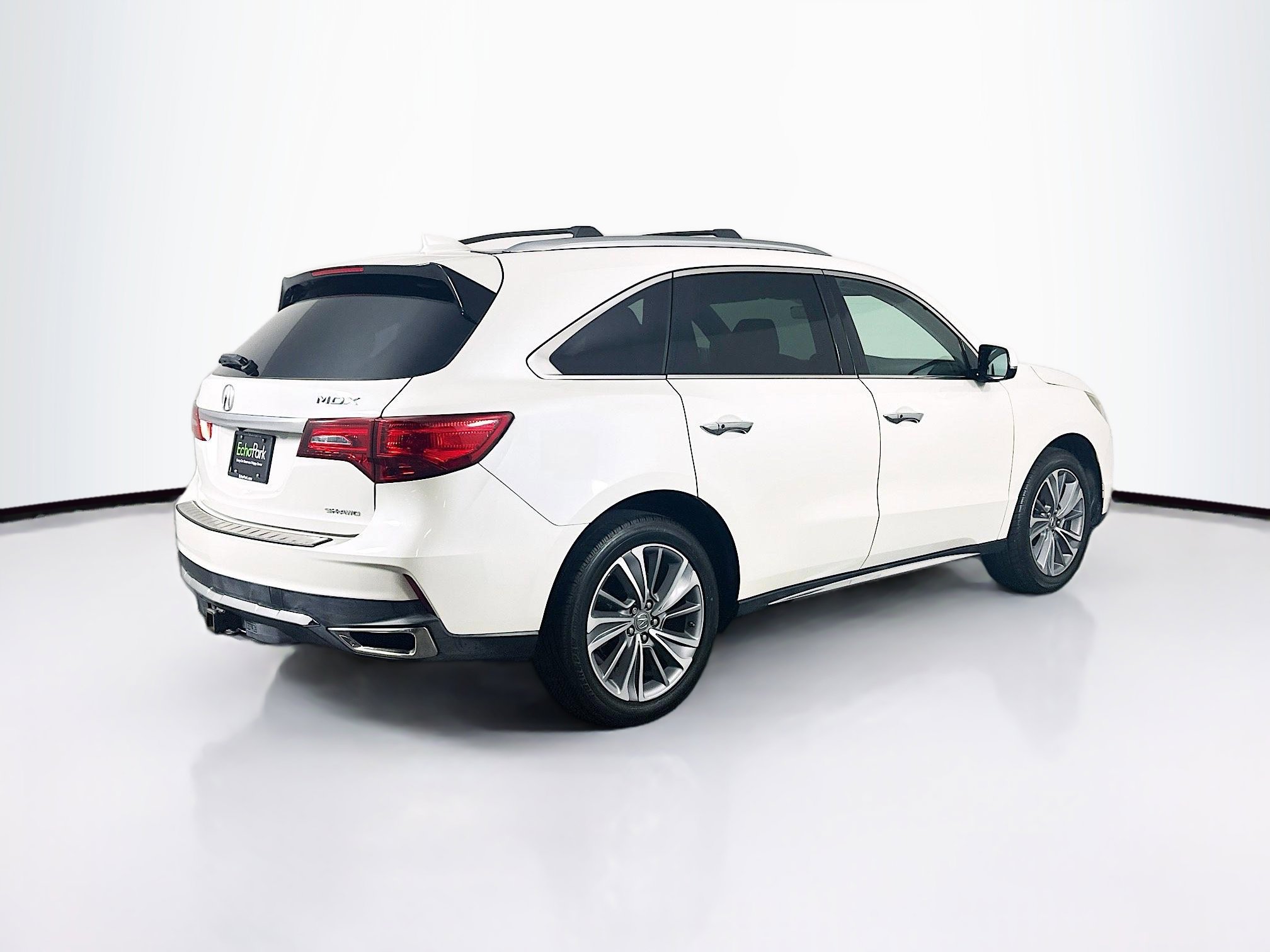 Used 2017 Acura MDX SH-AWD w/ Technology Package image 9