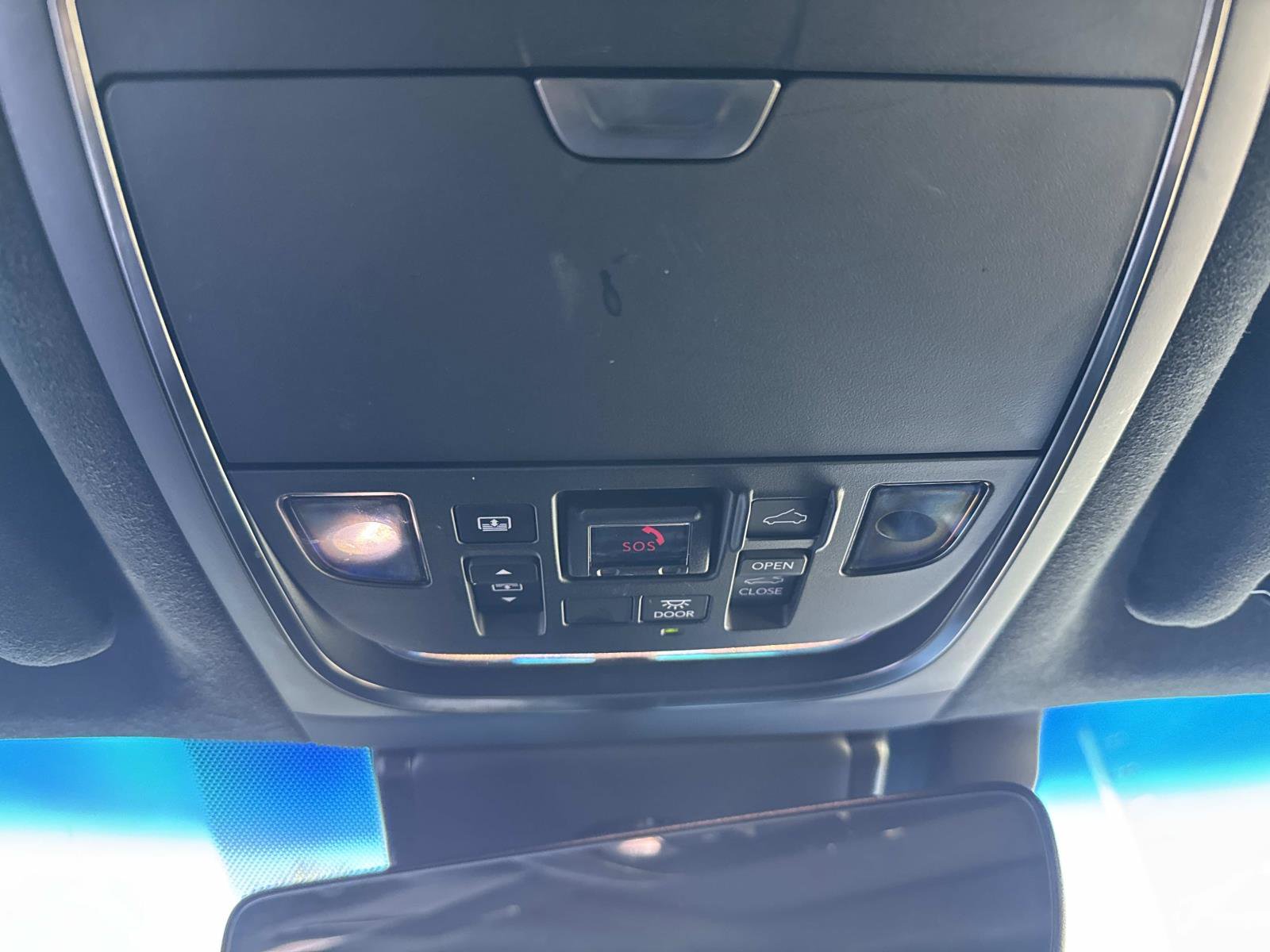 Used 2022 Lexus LS 500 F Sport w/ Accessory Package (Z2) image 26