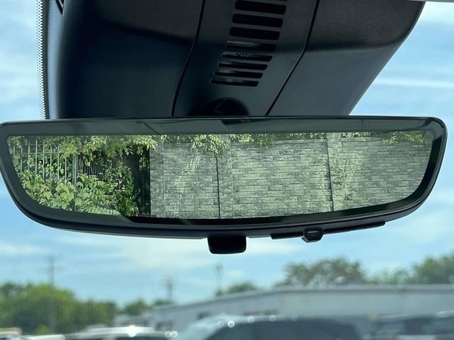 New 2026 Buick Enclave Avenir w/ Super Cruise Package AWD/4WD image 28