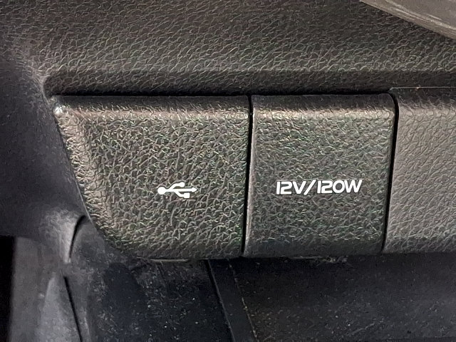 Certified 2020 Toyota Camry SE FWD image 16