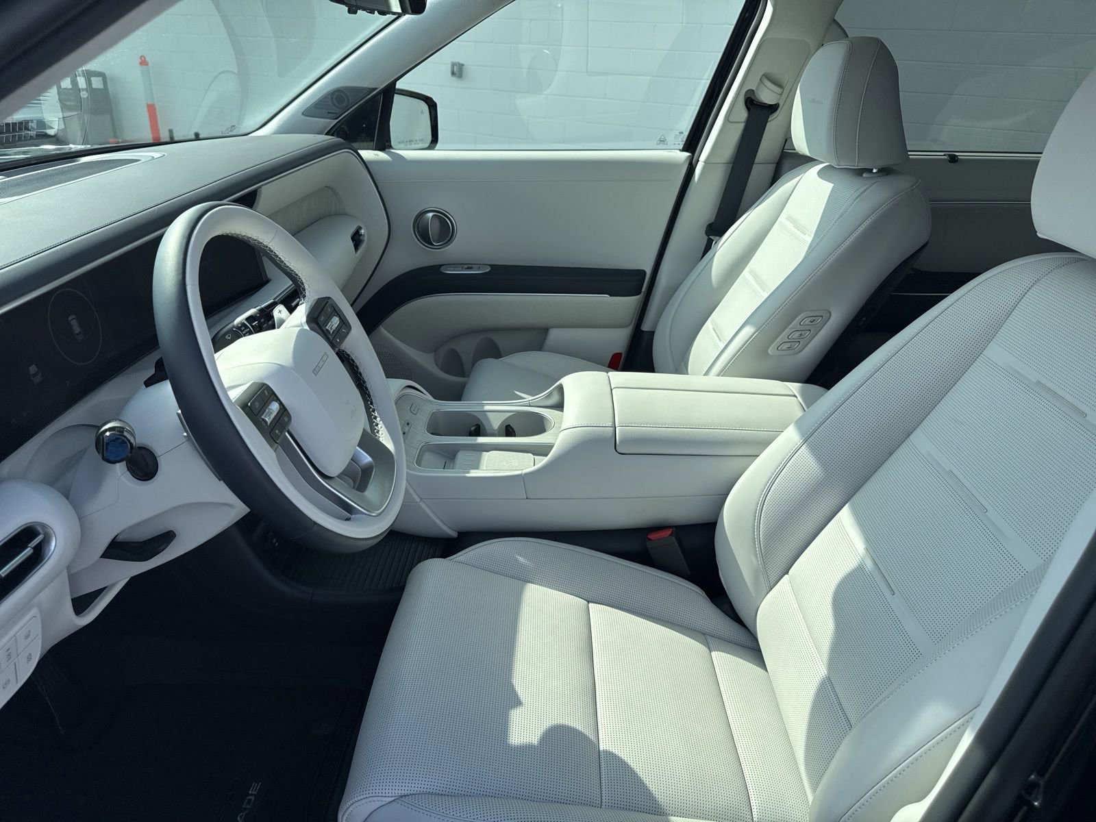 Used 2026 Hyundai Palisade Calligraphy image 27