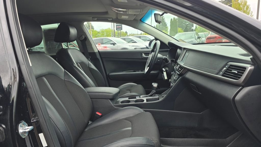 Used 2018 Kia Optima S w/ Panoramic Sunroof Package FWD image 46