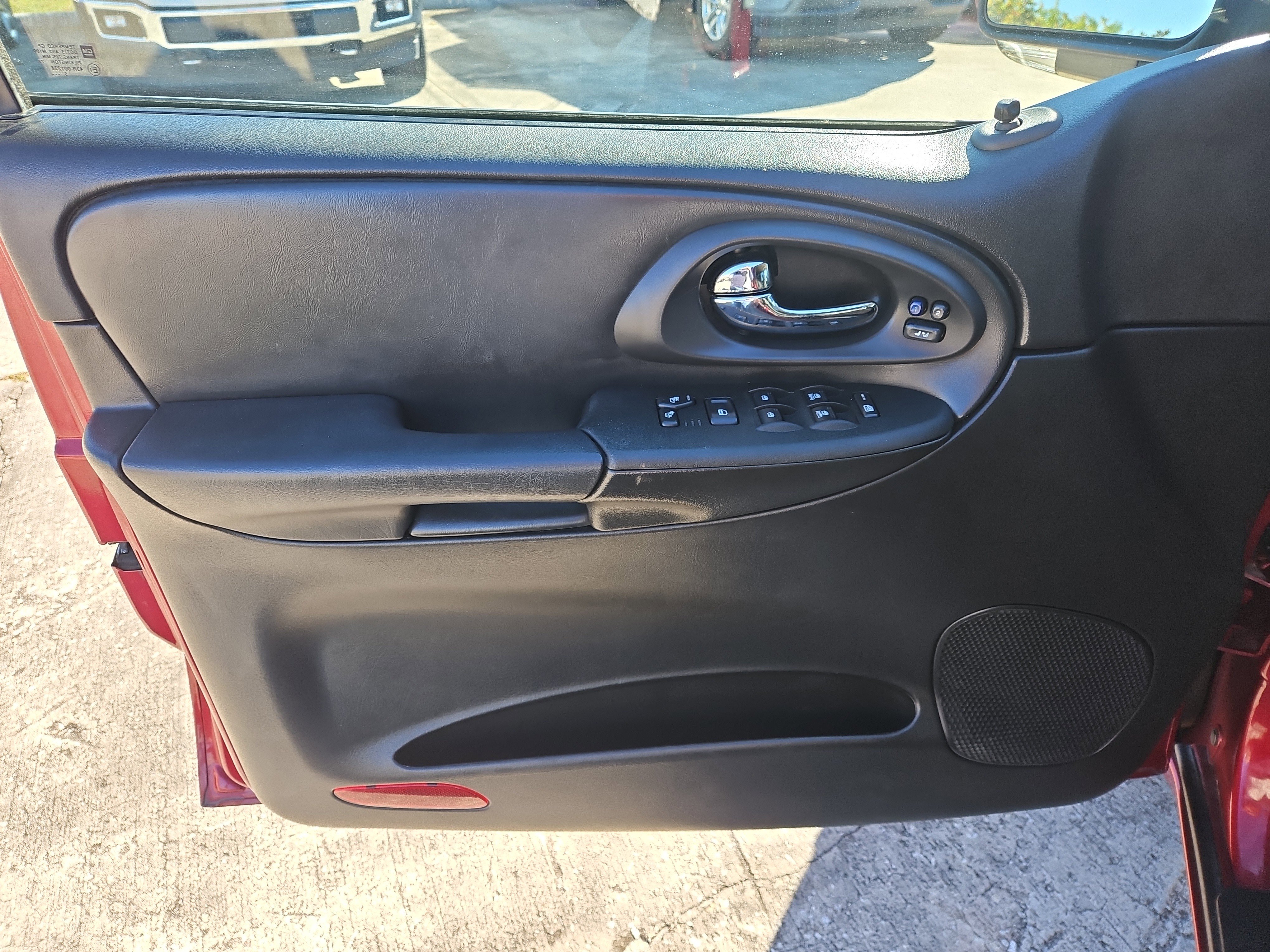 Used 2006 Chevrolet TrailBlazer LT image 14