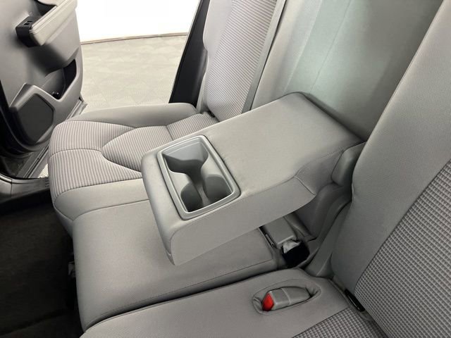 Used 2023 Toyota Highlander L image 46