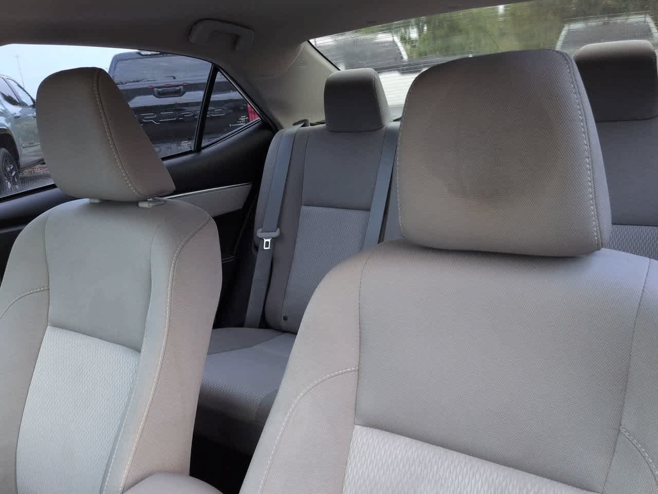 Used 2015 Toyota Corolla LE FWD image 8