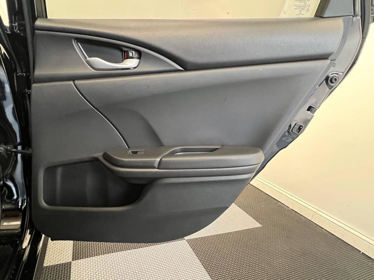 Used 2019 Honda Civic Sport image 13