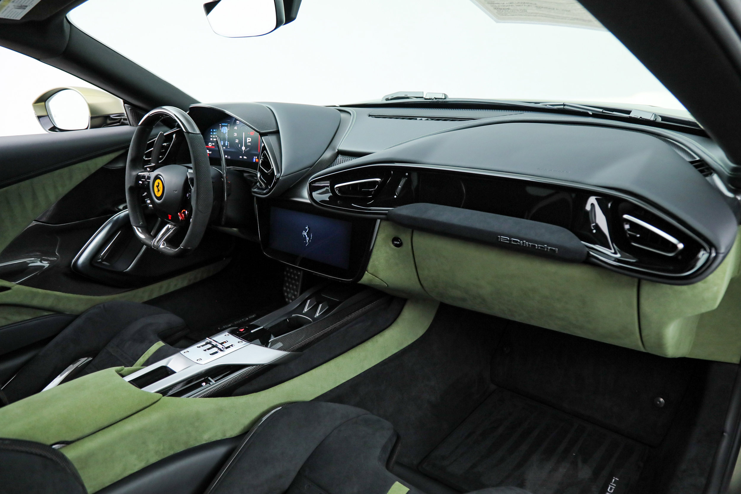 Certified 2025 Ferrari 12Cilindri image 30