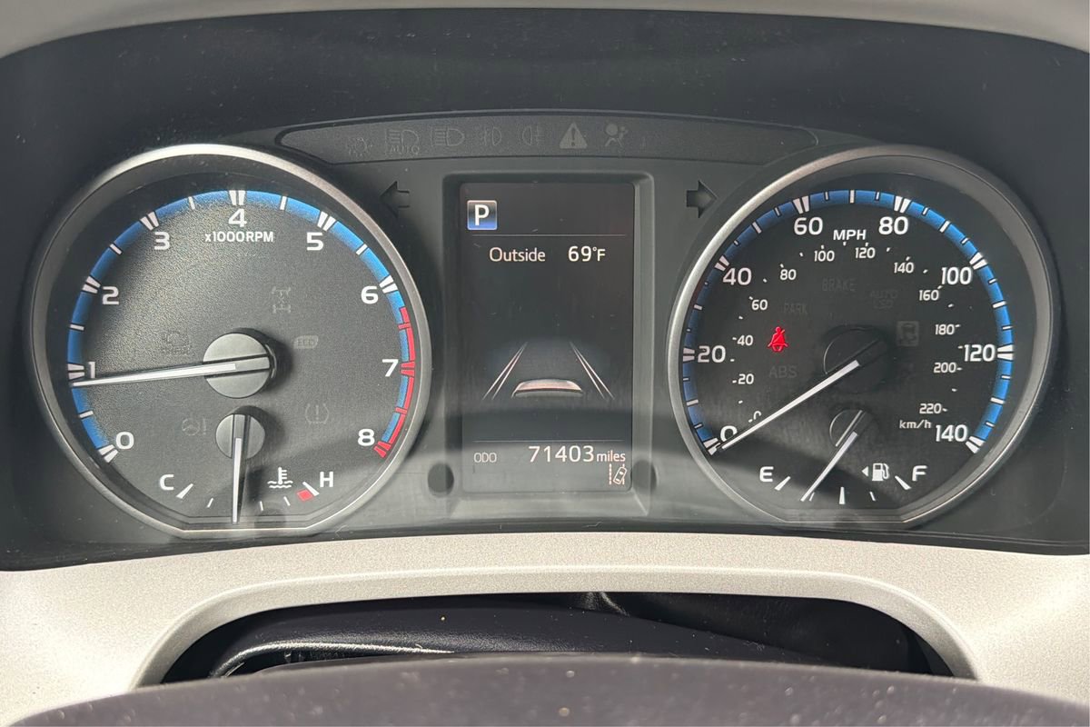 Used 2018 Toyota RAV4 LE w/ All Weather Liner Package image 16