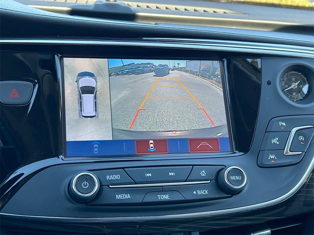 Used 2020 Buick Envision Premium w/ Driver Confidence Package image 16
