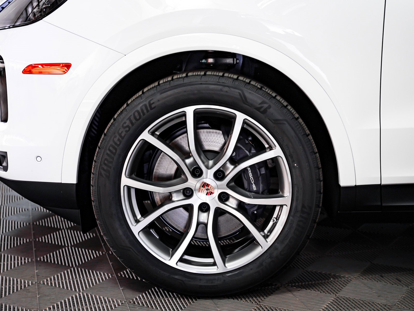 New 2026 Porsche Cayenne image 14