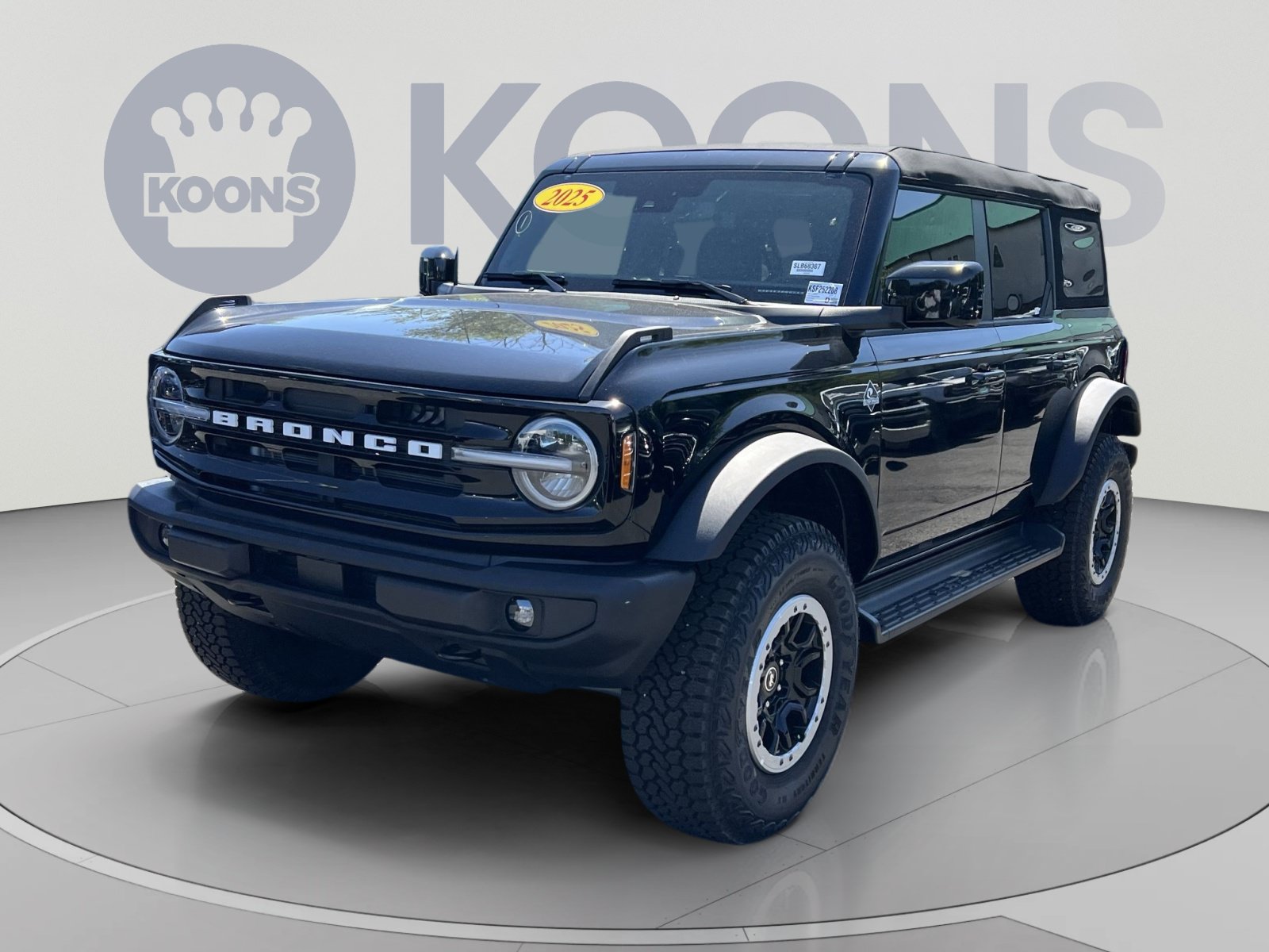 New 2025 Ford Bronco Outer Banks w/ Sasquatch Package AWD/4WD image 5