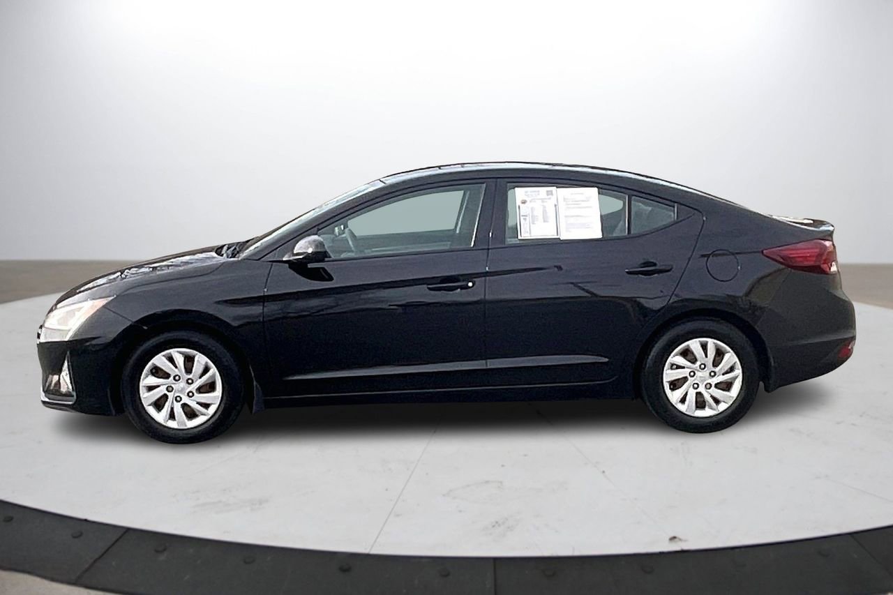 Used 2019 Hyundai Elantra SE image 6