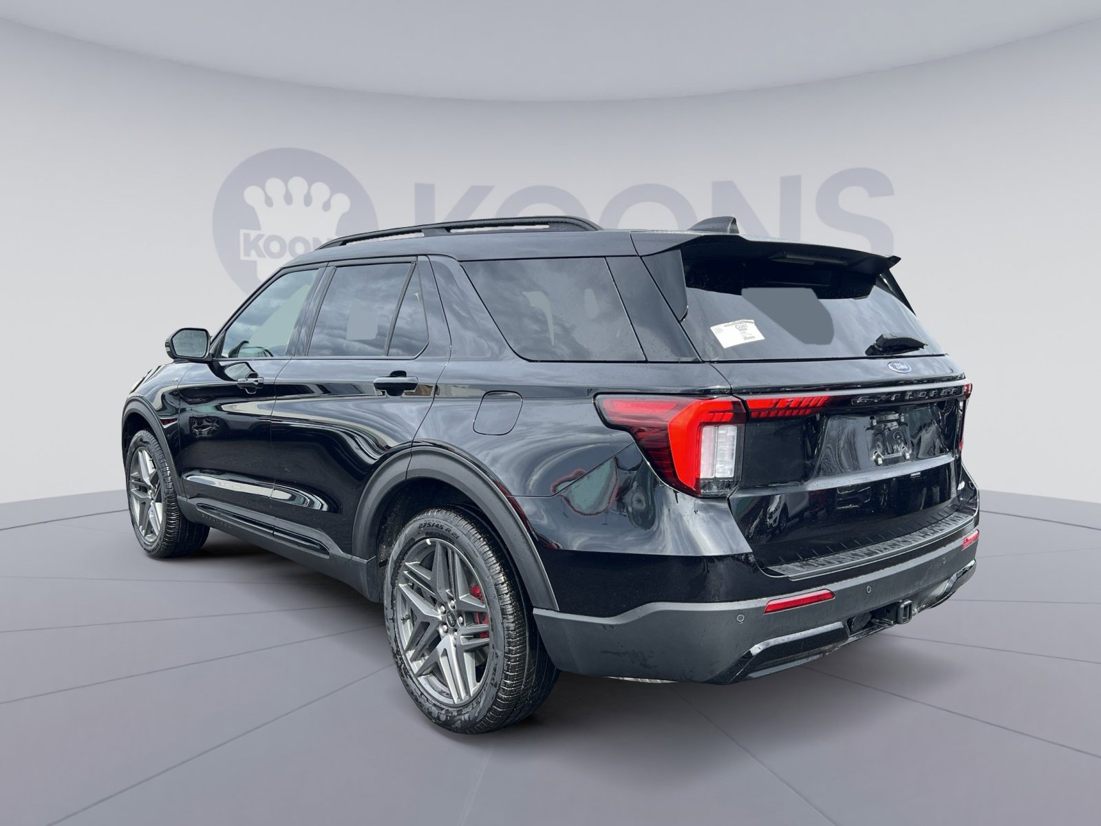 New 2026 Ford Explorer ST-Line w/ ST-Line Street Pack AWD/4WD image 4