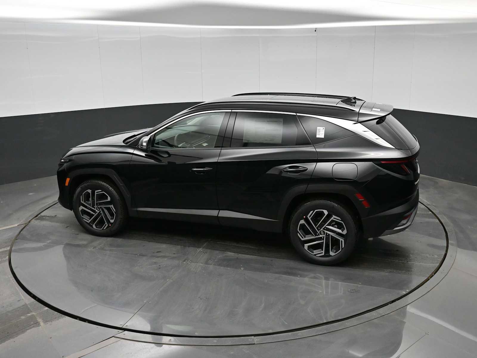 New 2026 Hyundai Tucson Limited image 25