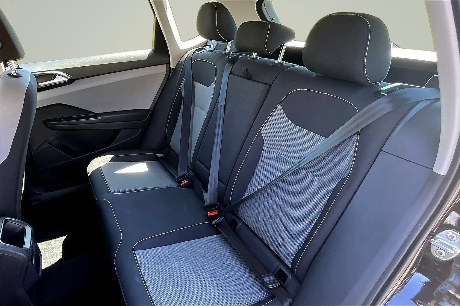 Used 2023 Volkswagen Taos S AWD/4WD image 25
