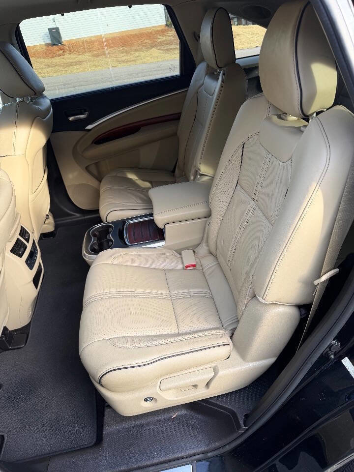 Used 2017 Acura MDX SH-AWD w/ Advance Package image 16