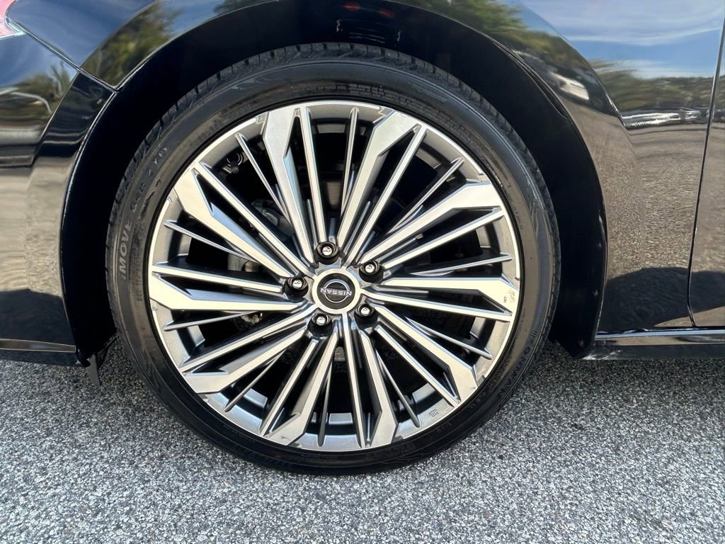 Used 2023 Nissan Altima 2.5 SL image 10